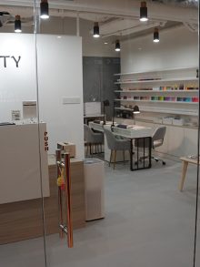RIRA Korean Beauty Salon 리라뷰티